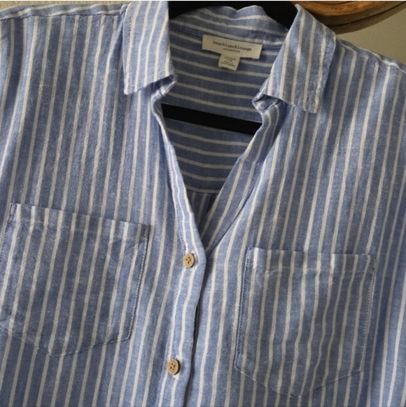 beachlunchlounge NWT Blue & White Striped Short-Sleeve Button Down Shirt - Picture 5 of 8